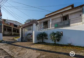 Foto 1 de Casa com 5 Quartos à venda, 270m² em Cristal, Porto Alegre