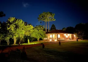 Foto 1 de Fazenda/Sítio com 4 Quartos à venda, 260m² em Centro, Campo Magro