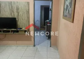 Foto 1 de Casa com 3 Quartos à venda, 70m² em Vila Nhocune, São Paulo