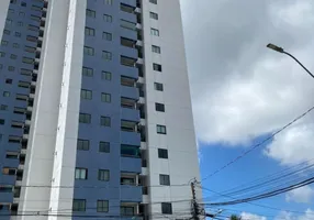 Foto 1 de Apartamento com 2 Quartos para alugar, 54m² em Caxangá, Recife