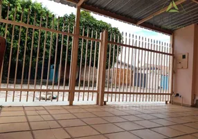 Foto 1 de Casa com 3 Quartos à venda, 125m² em Vila Formosa, São Sebastião do Paraíso