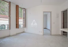 Foto 1 de Apartamento com 2 Quartos à venda, 36m² em Centro, Rio de Janeiro