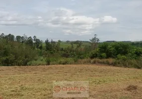 Foto 1 de Fazenda/Sítio à venda, 10m² em Condominio de Chacaras de Recreio Recanto Jacuba, Itapira