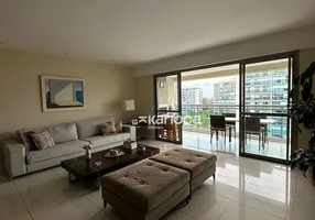 Foto 1 de Apartamento com 4 Quartos para alugar, 206m² em Barra da Tijuca, Rio de Janeiro