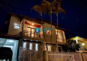 Foto 1 de Casa com 3 Quartos à venda, 260m² em Jardim Atlântico, Florianópolis