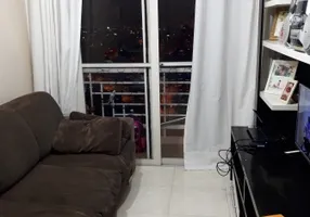 Foto 1 de Apartamento com 3 Quartos à venda, 64m² em Parque São Domingos, São Paulo