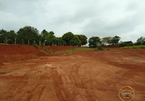 Foto 1 de Lote/Terreno à venda, 1800m² em Distrito Bacaetava, Iperó