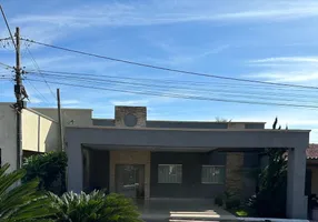 Foto 1 de Casa com 3 Quartos à venda, 180m² em Residencial Solar Ville, Goiânia