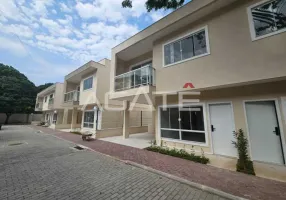 Foto 1 de Casa de Condomínio com 3 Quartos à venda, 118m² em Itaipu, Niterói