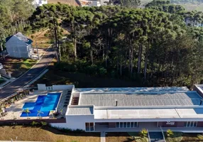Foto 1 de Sobrado com 5 Quartos à venda, 213m² em Santa Cândida, Curitiba