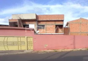 Foto 1 de Sobrado com 3 Quartos à venda, 109m² em Jardim Medeiros, São Carlos