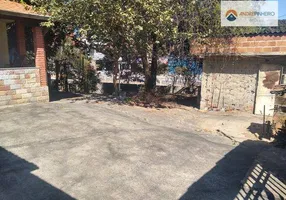 Foto 1 de Lote/Terreno à venda, 749m² em Minascaixa, Belo Horizonte