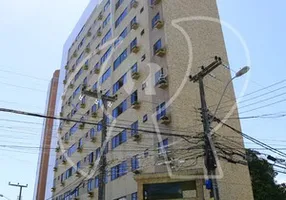 Foto 1 de Apartamento com 2 Quartos para alugar, 70m² em Joaquim Tavora, Fortaleza