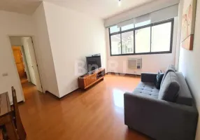 Foto 1 de Apartamento com 2 Quartos à venda, 100m² em Copacabana, Rio de Janeiro