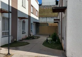 Foto 1 de Casa de Condomínio com 2 Quartos à venda, 60m² em Caucaia do Alto, Cotia
