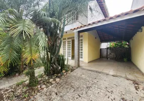 Foto 1 de Casa com 4 Quartos para venda ou aluguel, 200m² em Maravista, Niterói
