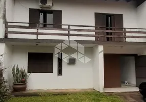 Foto 1 de Casa com 3 Quartos à venda, 130m² em Tristeza, Porto Alegre