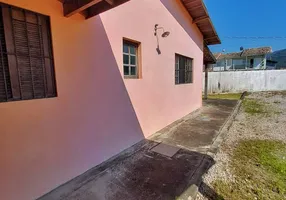 Foto 1 de Casa com 4 Quartos à venda, 140m² em Martim de Sa, Caraguatatuba