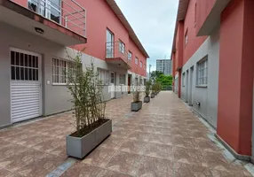 Foto 1 de Casa de Condomínio com 2 Quartos à venda, 72m² em Vila Mascote, São Paulo