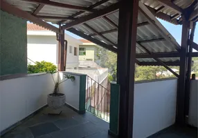 Foto 1 de Sobrado com 3 Quartos à venda, 216m² em Horto Florestal, São Paulo