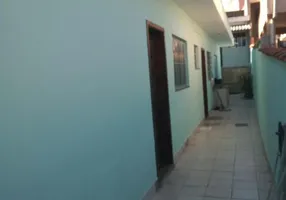 Foto 1 de Casa com 2 Quartos à venda, 130m² em Vila Olinda, Embu das Artes