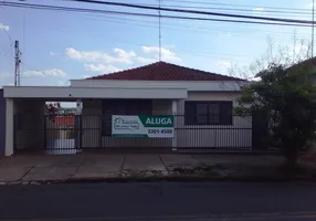 Foto 1 de Casa com 3 Quartos para alugar, 178m² em Vila Rezende, Piracicaba