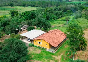 Foto 1 de Fazenda/Sítio com 3 Quartos à venda, 20000m² em Zona Rural, Luziânia