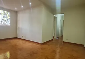 Foto 1 de Apartamento com 3 Quartos à venda, 61m² em Aeroporto, Londrina