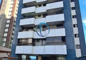 Foto 1 de Apartamento com 4 Quartos para alugar, 153m² em Patamares, Salvador