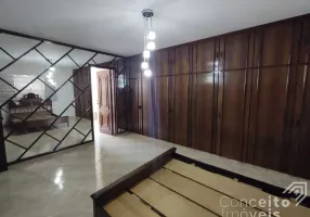 Foto 1 de Casa com 4 Quartos para alugar, 390m² em Oficinas, Ponta Grossa