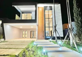 Foto 1 de Casa de Condomínio com 5 Quartos à venda, 303m² em Loteamento Portal do Sol I, Goiânia