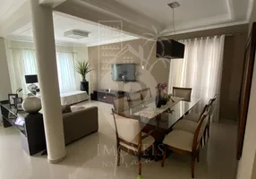 Foto 1 de Sobrado com 5 Quartos à venda, 330m² em Embaré, Santos