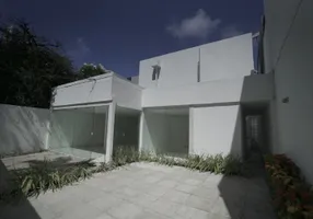 Foto 1 de Casa com 4 Quartos à venda, 260m² em Graças, Recife
