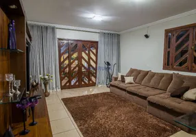 Foto 1 de Casa com 4 Quartos à venda, 380m² em Fonte Grande, Contagem