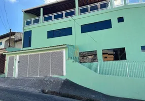 Foto 1 de Sobrado com 3 Quartos à venda, 294m² em Vila Tibirica, Santo André