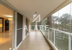 Foto 1 de Apartamento com 3 Quartos para alugar, 243m² em Granja Julieta, São Paulo