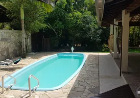 Foto 1 de Casa de Condomínio com 5 Quartos para alugar, 150m² em Itamambuca, Ubatuba