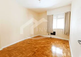 Foto 1 de Apartamento com 2 Quartos à venda, 75m² em Copacabana, Rio de Janeiro