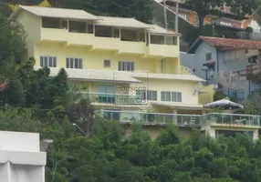 Foto 1 de Casa de Condomínio com 5 Quartos à venda, 450m² em Bonsucesso, Petrópolis