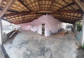 Foto 1 de Fazenda/Sítio com 3 Quartos para alugar, 168m² em Bairro dos Fernandes, Jundiaí