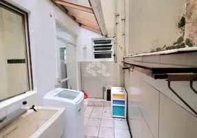 Foto 1 de Apartamento com 2 Quartos à venda, 60m² em Independência, Porto Alegre