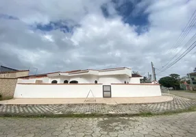 Foto 1 de Casa com 2 Quartos à venda, 68m² em Jardim Aguapeu, Mongaguá