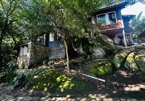 Foto 1 de Casa com 5 Quartos à venda, 1500m² em Cachoeira do Bom Jesus, Florianópolis