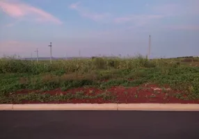 Foto 1 de Lote/Terreno à venda, 200m² em , Iracemápolis