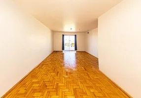 Foto 1 de Apartamento com 4 Quartos para alugar, 140m² em Nossa Senhora de Fátima, Santa Maria
