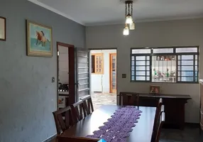 Foto 1 de Casa com 3 Quartos à venda, 305m² em Vila Independência, Limeira