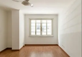 Foto 1 de Apartamento com 1 Quarto para alugar, 48m² em Santa Ifigênia, São Paulo