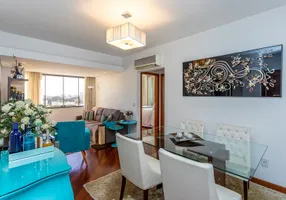 Foto 1 de Apartamento com 2 Quartos à venda, 66m² em Passo D areia, Porto Alegre