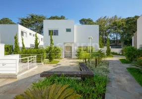 Foto 1 de Casa de Condomínio com 4 Quartos à venda, 458m² em Jardim Cordeiro, São Paulo
