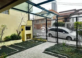 Foto 1 de Sobrado com 3 Quartos para venda ou aluguel, 324m² em Jardim, Santo André